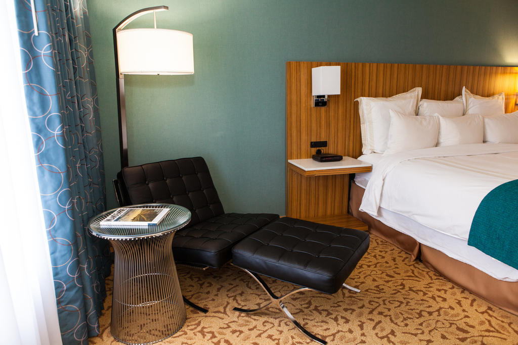 Delta Hotels By Marriott Ontario Airport Szoba fotó